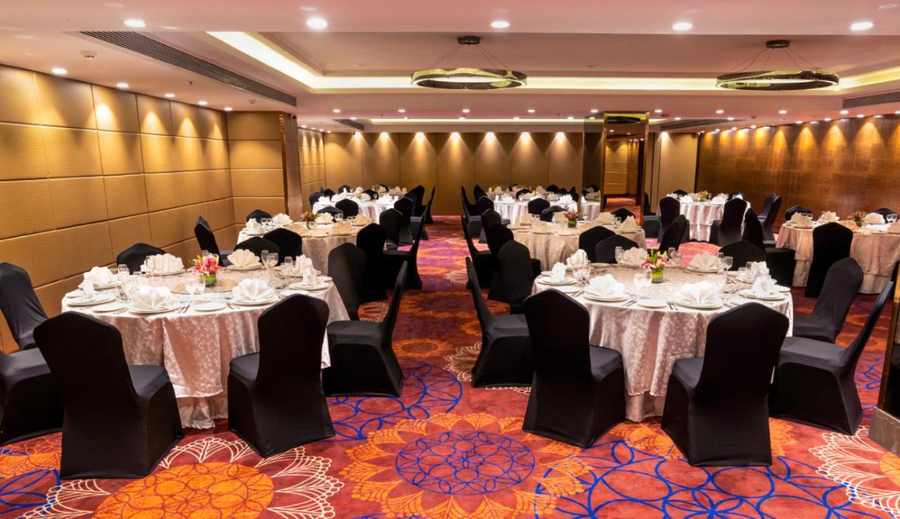 The Elite Narasapura, A Member Of Radisson Individuals Hotel Ngoại thất bức ảnh