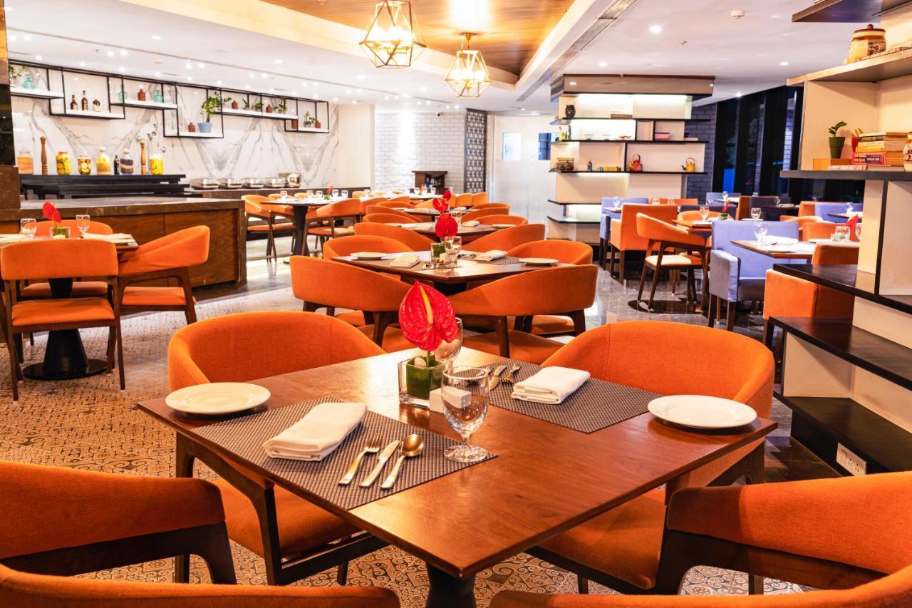 The Elite Narasapura, A Member Of Radisson Individuals Hotel Ngoại thất bức ảnh