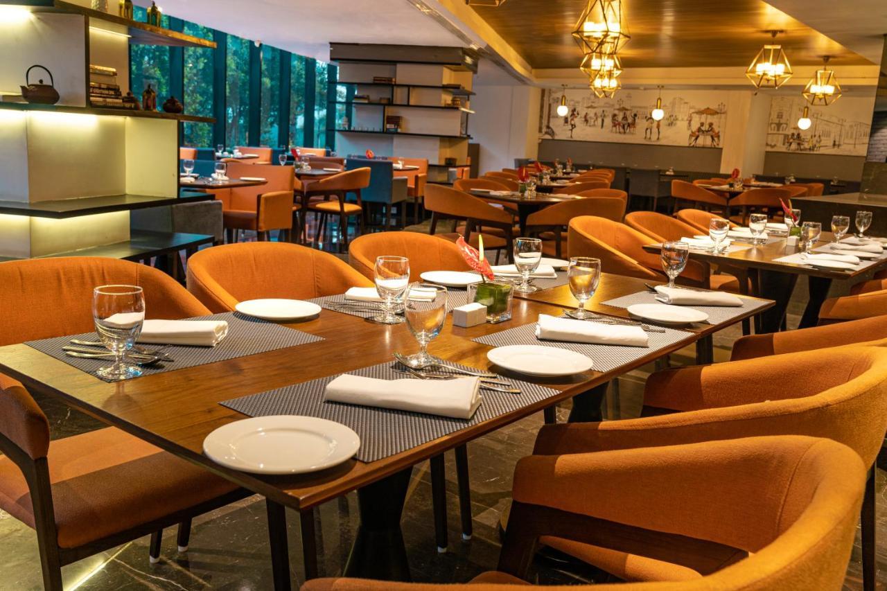 The Elite Narasapura, A Member Of Radisson Individuals Hotel Ngoại thất bức ảnh